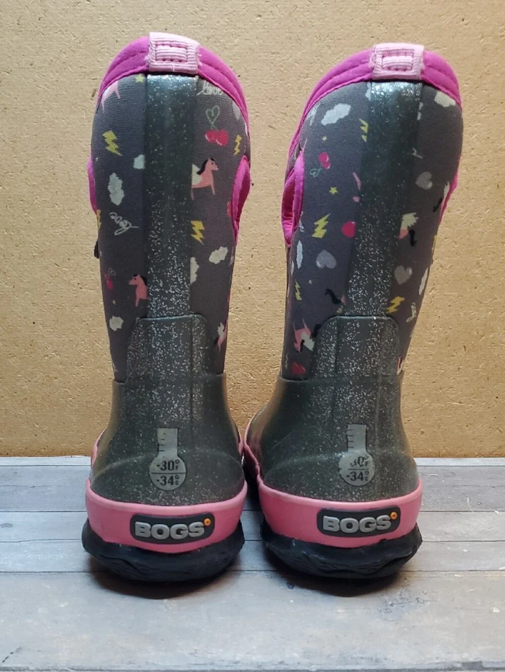 Bogs Kids' Classic Pegasus Waterproof Winter Boot 72588-074 Size 8
